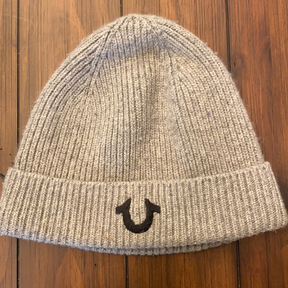TRUE RELIGION Gray & Black Fall/Winter Cap Hat